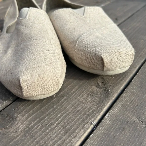 Bobs from Skechers  Womens Taupe Slip on Shoes Memory Foam Size 9 Comfort - Picture 2 of 9